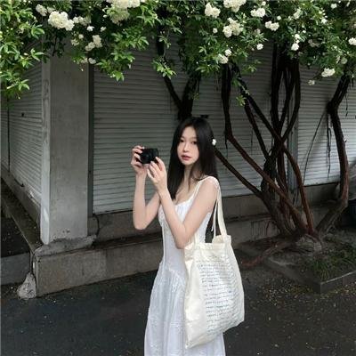 小小的追球 海报